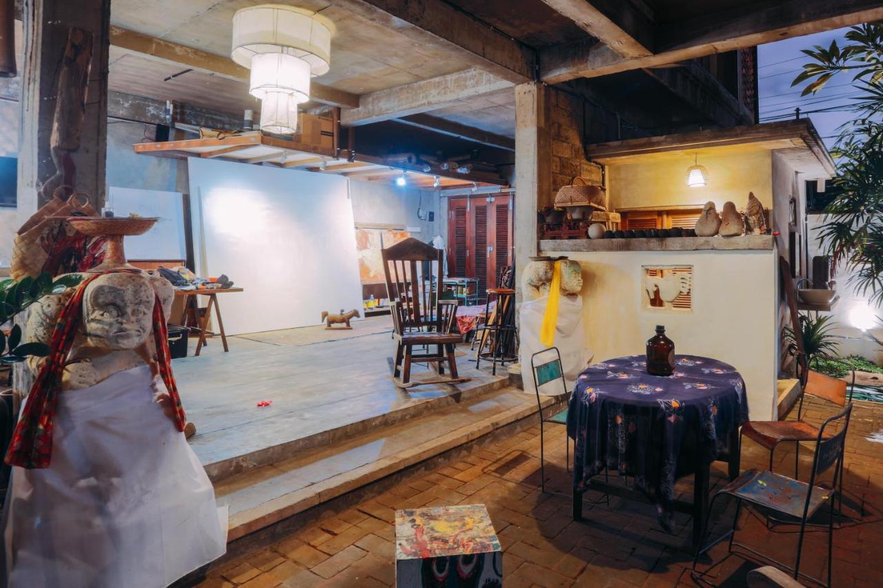 Rumah Paros & Gallery Sukawati Exteriör bild